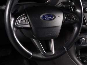 Хетчбэк Ford Focus 2015 года, 1049000 рублей, Минеральные Воды