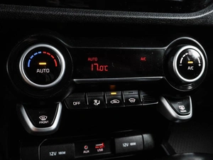 Хетчбэк Kia Rio X-Line 2020 года, 1599000 рублей, Воронеж