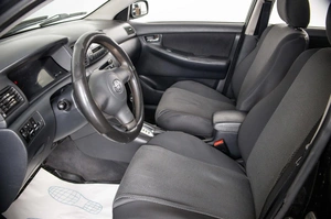 Седан Toyota Corolla 2006 года, 699000 рублей, Пермь