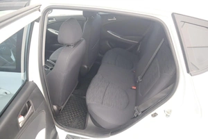 Хэтчбек Hyundai Solaris 2016 года, 1159000 рублей, Орёл