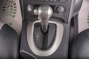 Внедорожник Nissan Qashqai 2012 года, 1049000 рублей, Томск