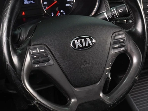 Седан Kia Cerato 2013 года, 1129000 рублей, Воронеж