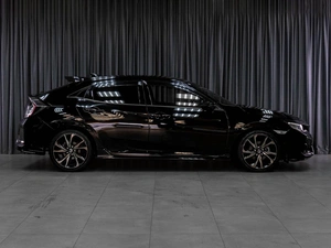 Хетчбэк Honda Civic 2018 года, 2199000 рублей, Тюмень