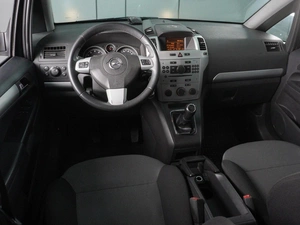 Минивэн Opel Zafira 2012 года, 899000 рублей, Минеральные Воды