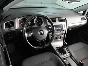Хетчбэк Volkswagen Golf 2013 года, 1520000 рублей, Аксай