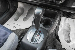 Хетчбэк Honda Fit 2001 года, 299000 рублей, Барнаул