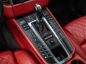 Внедорожник Porsche Macan S 2015 года, 3390000 рублей, Краснодар