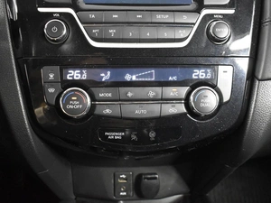 Внедорожник Nissan X-Trail 2018 года, 1912900 рублей, Казань