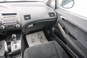 Седан Honda Civic 2009 года, 749000 рублей, Красноярск