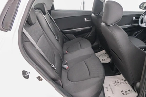 Седан Kia Rio 2017 года, 1199000 рублей, Красноярск