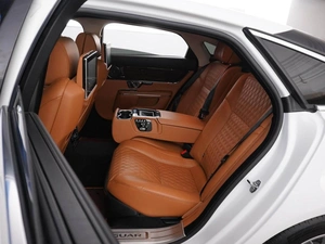 Седан Jaguar XJ 2019 года, 4190000 рублей, Москва