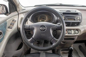 Минивэн Nissan Almera Tino 2001 года, 289000 рублей, Барнаул