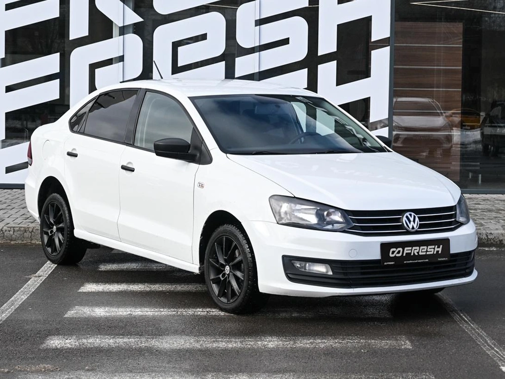 Седан Volkswagen Polo 2016 года, 780000 рублей, Волгоград