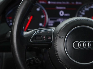 Седан Audi A8 2014 года, 2300777 рублей, Москва