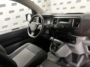 Фургон Peugeot Expert 2018 года, 2288000 рублей, Красноярск
