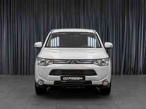 Внедорожник Mitsubishi Outlander 2012 года, 1529000 рублей, Тюмень