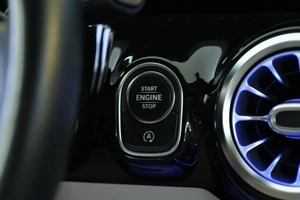 Внедорожник Mercedes-benz GLA-класс 2020 года, 3889000 рублей, Омск
