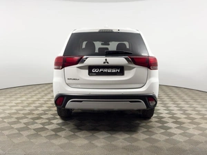 Внедорожник Mitsubishi Outlander 2021 года, 2236900 рублей, Казань