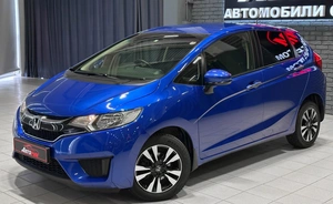 Хетчбэк Honda Fit 2015 года, 947000 рублей, Красноярск