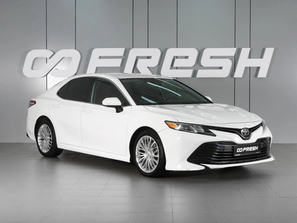 Седан Toyota Camry 2019 года, 2640000 рублей, Минеральные Воды