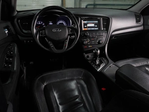 Седан Kia Optima 2012 года, 1430000 рублей, Воронеж
