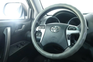 Внедорожник Toyota Highlander 2012 года, 1789000 рублей, Омск