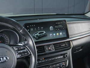 Седан Kia Optima 2019 года, 2550000 рублей, Сургут