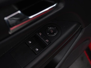 Хетчбэк Opel Astra GTC 2010 года, 577077 рублей, Москва