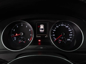 Седан Volkswagen Passat 2016 года, 1589000 рублей, Тюмень