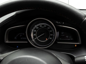 Хетчбэк Mazda Axela 2016 года, 1400000 рублей, Краснодар