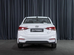 Седан Hyundai Solaris 2017 года, 1165000 рублей, Волгоград