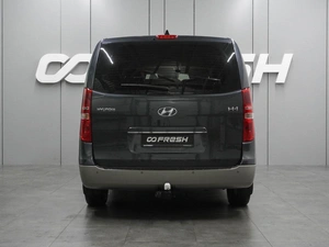 Минивэн Hyundai H-1 2021 года, 3535000 рублей, Воронеж