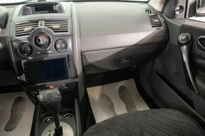 Седан Renault Megane 2004 года, 359000 рублей, Барнаул