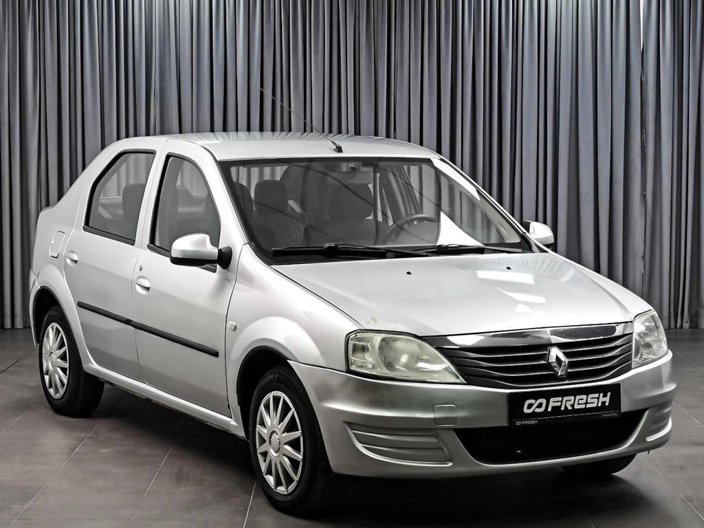 Седан Renault Logan 2013 года, 499000 рублей, Ставрополь