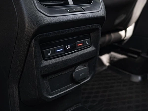 Внедорожник Volkswagen Tiguan 2017 года, 2499000 рублей, Краснодар