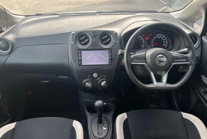 Хетчбэк Nissan Note 2016 года, 900000 рублей, Солонцы
