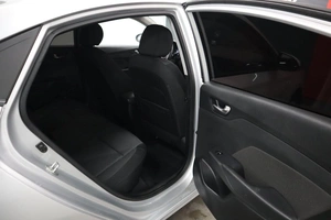 Седан Hyundai Solaris 2017 года, 1100000 рублей, Курск