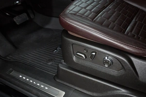 Внедорожник Cadillac Escalade-V 2022 года, 17999000 рублей, Красноярск