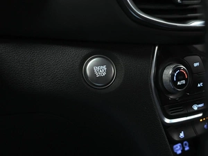 Внедорожник Hyundai Santa Fe 2018 года, 2950000 рублей, Ставрополь