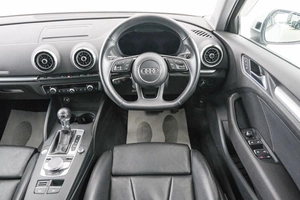 Седан Audi A3 2019 года, 2099000 рублей, Красноярск