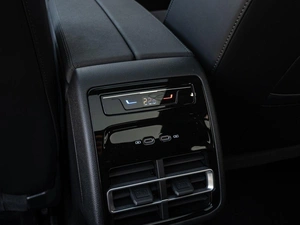 Внедорожник Volkswagen Tiguan L 2026 года, 4890000 рублей, Краснодар