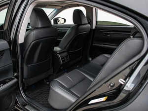 Седан Lexus ES 2016 года, 2209000 рублей, Краснодар