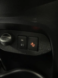 Хетчбэк Toyota Vitz 2017 года, 997000 рублей, Солонцы