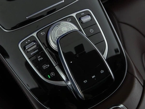 Седан Mercedes-benz CLS-класс 2019 года, 4873444 рублей, Москва