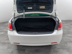 Седан Toyota Crown 2014 года, 1800000 рублей, Красноярск