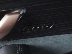 Внедорожник Geely Monjaro 2023 года, 3300000 рублей, Ростов-на-Дону