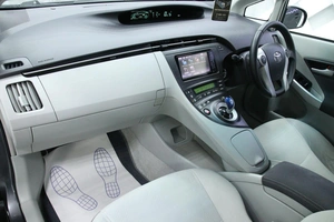 Лифтбек Toyota Prius 2011 года, 1153000 рублей, Солонцы