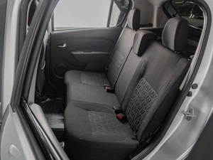 Хетчбэк Renault Sandero 2017 года, 1099000 рублей, Тюмень