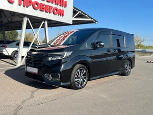 Минивэн Honda Stepwgn 2020 года, 2450000 рублей, Абакан
