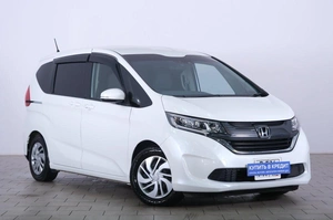 Минивэн Honda Freed 2019 года, 1689000 рублей, Омск